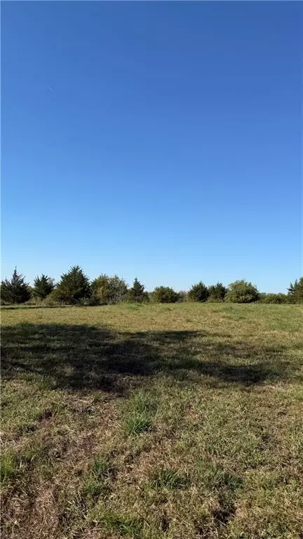 00000 Lonestar Rd, Fontana, KS 66026