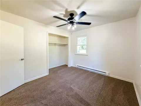 Bedroom - 2806 Wesley Ct, Sedalia, MO 65301 photo 3 of 6