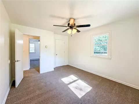Bedroom - 2806 Wesley Ct, Sedalia, MO 65301 photo 1 of 6