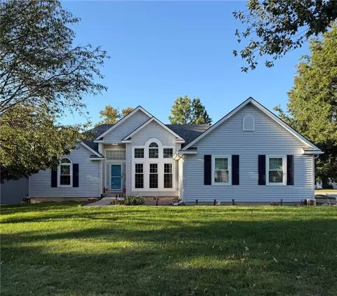 13470 Timber Park Ln, Platte City, MO 64079