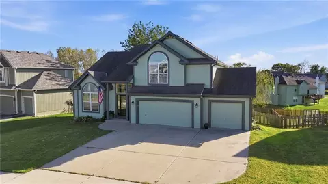 6211 NE 119th Ter, Kansas City, MO 64156