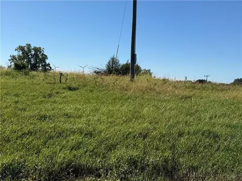 2998 NW Ogle Rd, Maysville, MO 64422 photo 3