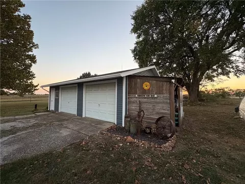 Exterior - 19639 County Rd 60 Rd, Jasper, MO 64755 photo 10 of 10