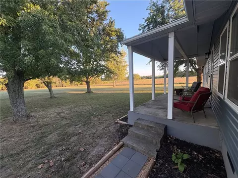 Exterior - 19639 County Rd 60 Rd, Jasper, MO 64755 photo 3 of 10