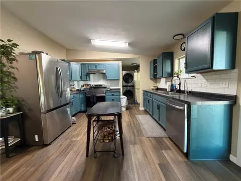 Kitchen - 19639 County Rd 60 Rd, Jasper, MO 64755 photo 3 of 8