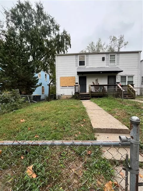 5525 Wabash Ave, Kansas City, MO 64130
