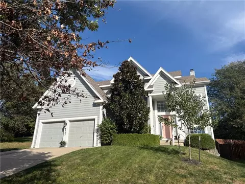 5727 N Ames Ave, Kansas City, MO 64151