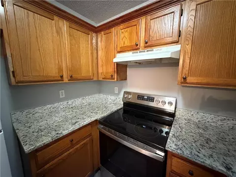 Kitchen - 1700 W Walnut St, Independence, MO 64050 photo 2 of 2