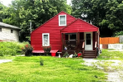 449 N 31st St, Kansas City, KS 66102