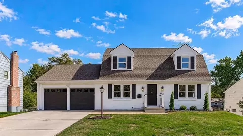 9931 Woodson Dr, Overland Park, KS 66207