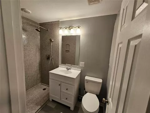 7516 Sni A Bar Rd, Kansas City, MO 64129