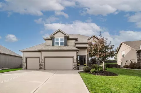 6011 NW 92nd Ter, Kansas City, MO 64154