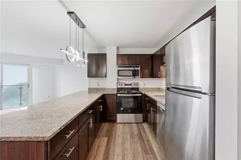 3838 Rainbow Blvd #1011, Kansas City, KS 66103