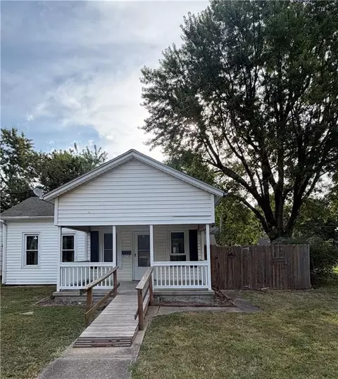 507 S Holbrook St, Fort Scott, KS 66701