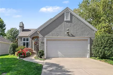 12310 England St, Overland Park, KS 66213