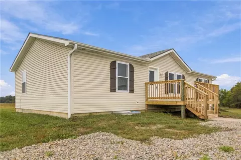 1096 SW 600 Rd, Holden, MO 64040