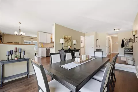 Dining - 201 SE Westwind Dr, Lees Summit, MO 64063 photo 4 of 7