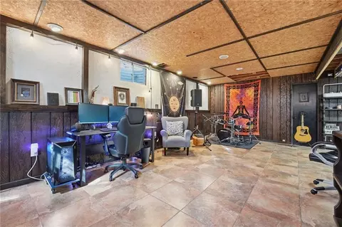 Other - 201 SE Westwind Dr, Lees Summit, MO 64063 photo 8 of 17