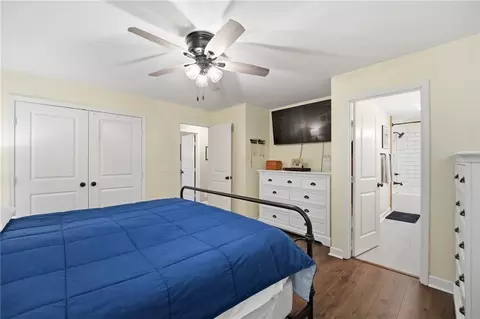 Bedroom - 201 SE Westwind Dr, Lees Summit, MO 64063 photo 5 of 5