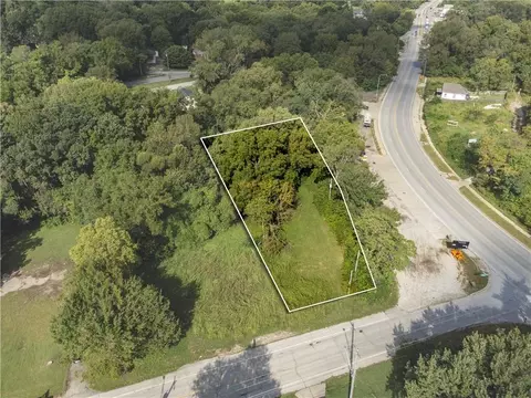 800 S Arlington Ave, Independence, MO 64053 photo 4