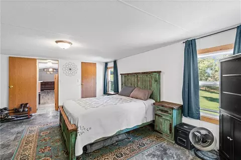 Bedroom - 977 SE 87p Rd, Deepwater, MO 64740 photo 3 of 3