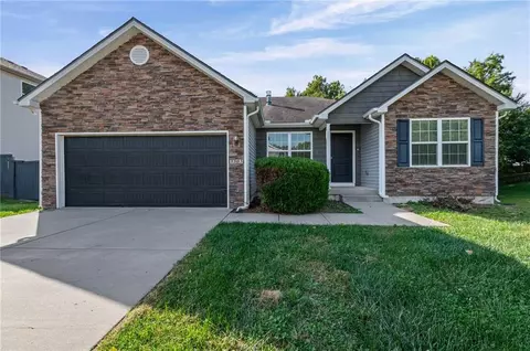 3305 NW 87th St, Kansas City, MO 64154
