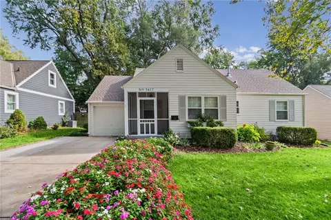 5417 Birch St, Roeland Park, KS 66205