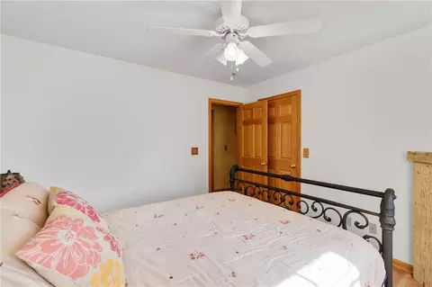 Bedroom - 15733 Pine Cir, Basehor, KS 66007 photo 7 of 7