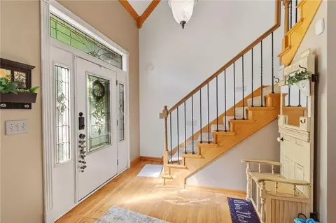 Entry Way - 15733 Pine Cir, Basehor, KS 66007 photo 1 of 2