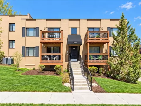 1114 W 46th St #110, Kansas City, MO 64112