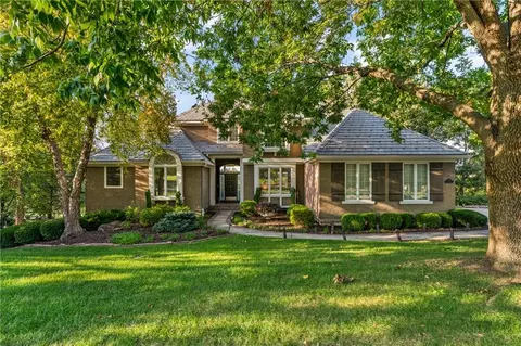 3608 W 153rd St, Leawood, KS 66224