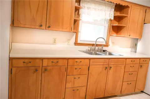 Kitchen - 901 N Maple St, Stanberry, MO 64489 photo 2 of 2