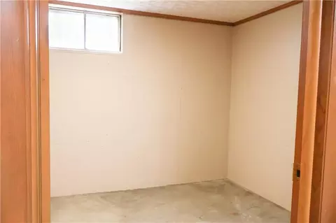 Bedroom - 901 N Maple St, Stanberry, MO 64489 photo 5 of 5