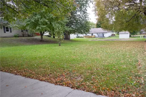 Exterior - 901 N Maple St, Stanberry, MO 64489 photo 7 of 8