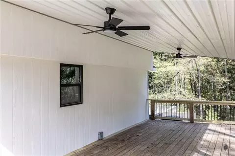 Exterior - 940 NE 981 Rd, Windsor, MO 65360 photo 11 of 31