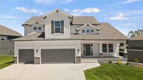 8965 NE 99th St, Kansas City, MO 64157