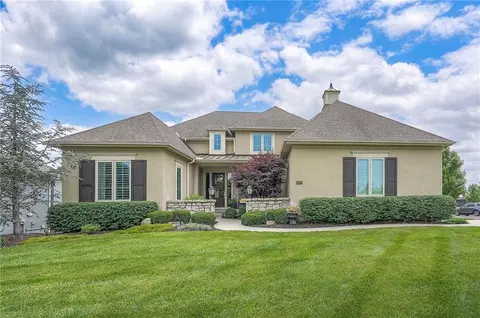 16700 Stearns St, Overland Park, KS 66221