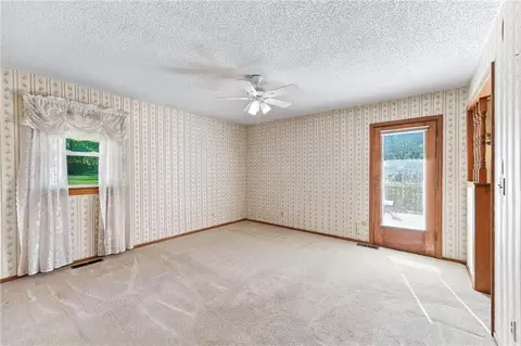 Bedroom - 5905 E 210th St, Belton, MO 64012 photo 1 of 4