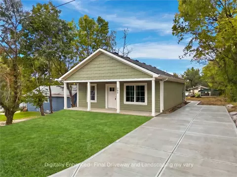 209 Church St, Richmond, MO 64085