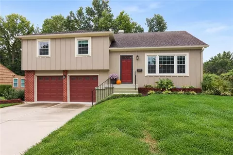 4107 E 107th Ter, Kansas City, MO 64137
