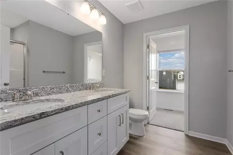 Bath - 523 Lemon Mint Dr, Raymore, MO 64083 photo 1 of 4