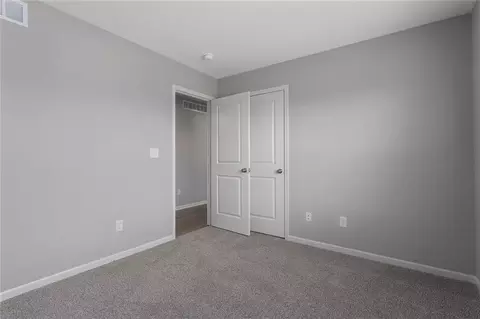 Bedroom - 523 Lemon Mint Dr, Raymore, MO 64083 photo 4 of 7