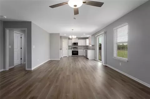Living - 523 Lemon Mint Dr, Raymore, MO 64083 photo 3 of 5