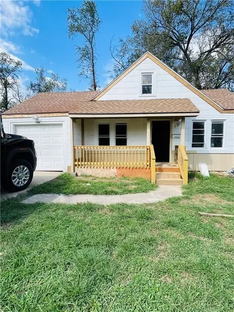 2706 Rowland Ave, Kansas City, KS 66104