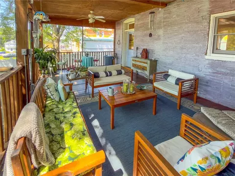 Exterior - 504 W 5th St, Washington, MO 63090 photo 6 of 12