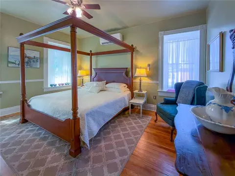 Bedroom - 504 W 5th St, Washington, MO 63090 photo 1 of 10