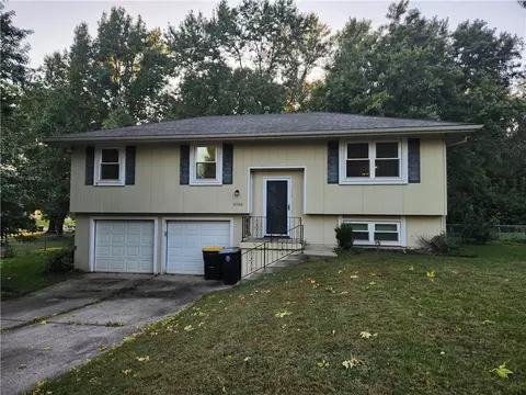 10506 N Baltimore Ave, Kansas City, MO 64155