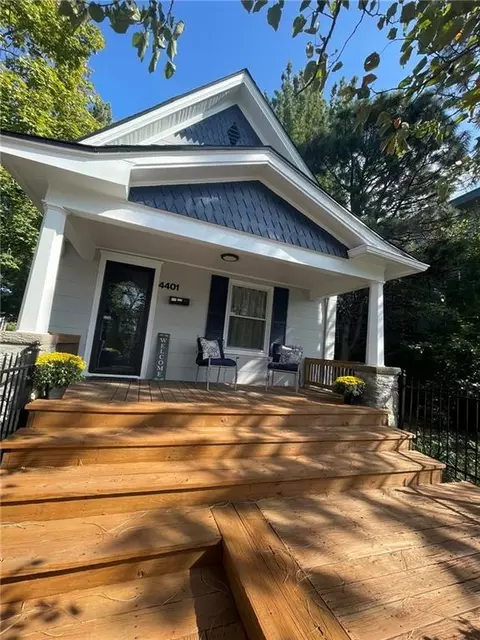 4401 Madison Ave, Kansas City, MO 64111