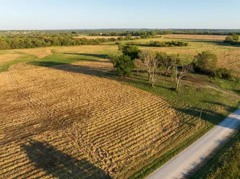 29623 S Vanmeter Rd, Freeman, MO 64746 photo 19
