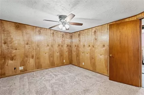 Bedroom - 203 Frank St, Edgerton, MO 64444 photo 3 of 4